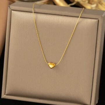 Thread Style Chain Mini Heart Necklace 18K Gold Plated Anti Tarnish Waterproof Stainless Steel