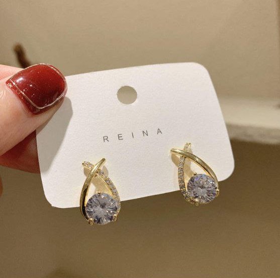 Crossed Fishtail Style Stud Earrings - Image 3