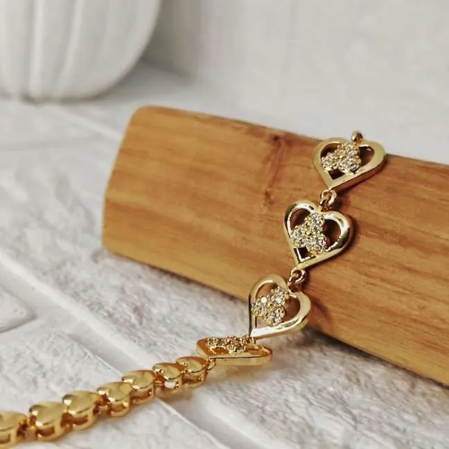 Gold Plated Heart Link Chain Bracelet